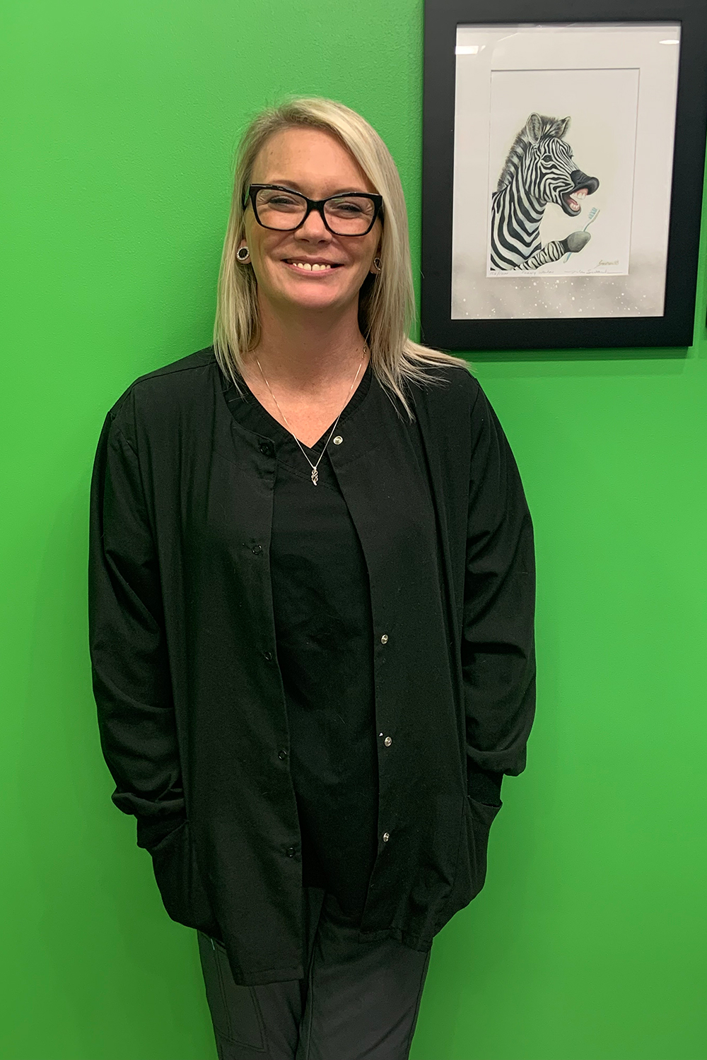AMANDA-SNIDER-Front-Office
